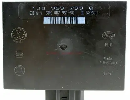 • CONTROLADOR CONFORT GRUPO VW REF. 1J0959799Q - Est. 25/1