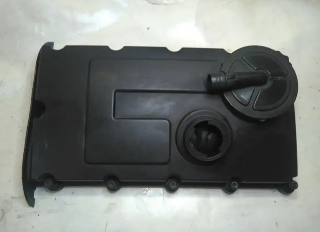 TAPA BALANCINES BKD 03G103475 ( Est. 25 / 2 )