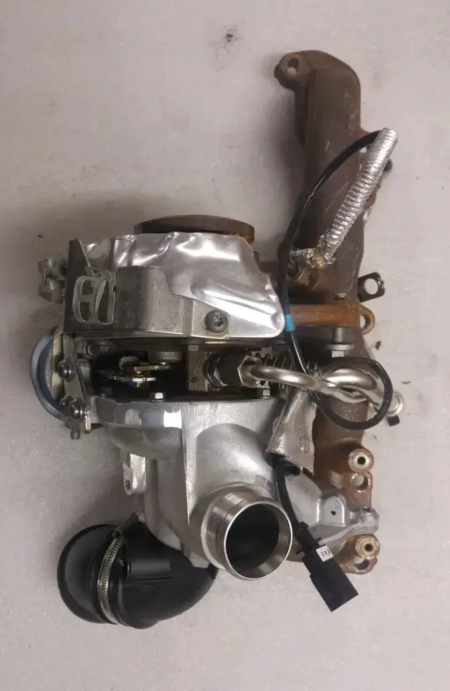TURBO USADO GRUPO VAG 1.6TDI REF. 8138600003 ( Est 25/3 )