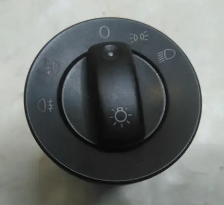 MANDO LUCES GRUPO VAG SEAT / AUDI / VW / SKODA Ref. BK73R094153 Est. 25/18