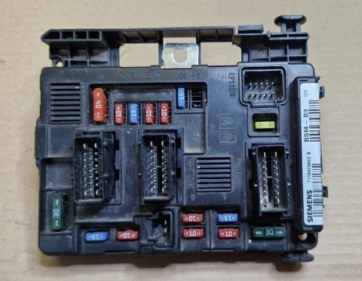CAJA RELES FUSIBLES GRUPO PSA CITROEN / PEUGEOT REF. T118470003K - 9650618480-00 / Est. 25/19