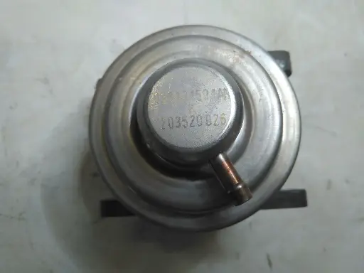• VALVULA EGR GRUPO VAG Ref 038131501AN ( Est. 25/1 )