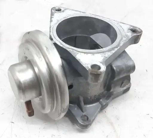 VALVULA EGR GRUPO VAG 0381296370 ( Est. 25/1 )