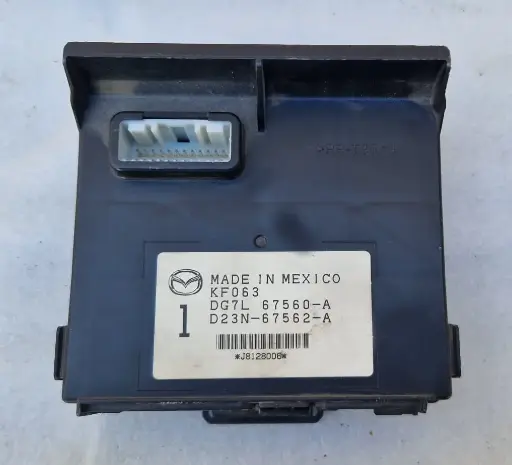 MODULO ELECTRONICO MAZDA 2 REF. DG7L67560A / D23N67562A - Est 25/18